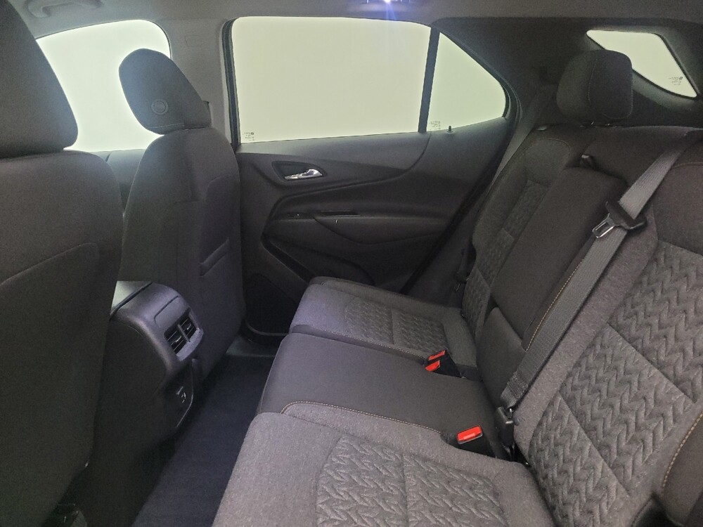 2023 Chevrolet Equinox in Maple Heights, OH 44137 - 18137063 18