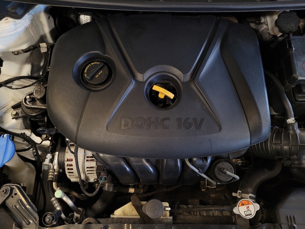 2016 Hyundai Elantra in Jacksonville, FL 32210 - 18137069 30