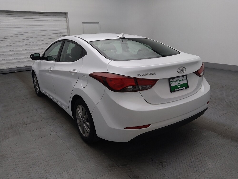 2016 Hyundai Elantra in Jacksonville, FL 32210 - 18137069 5