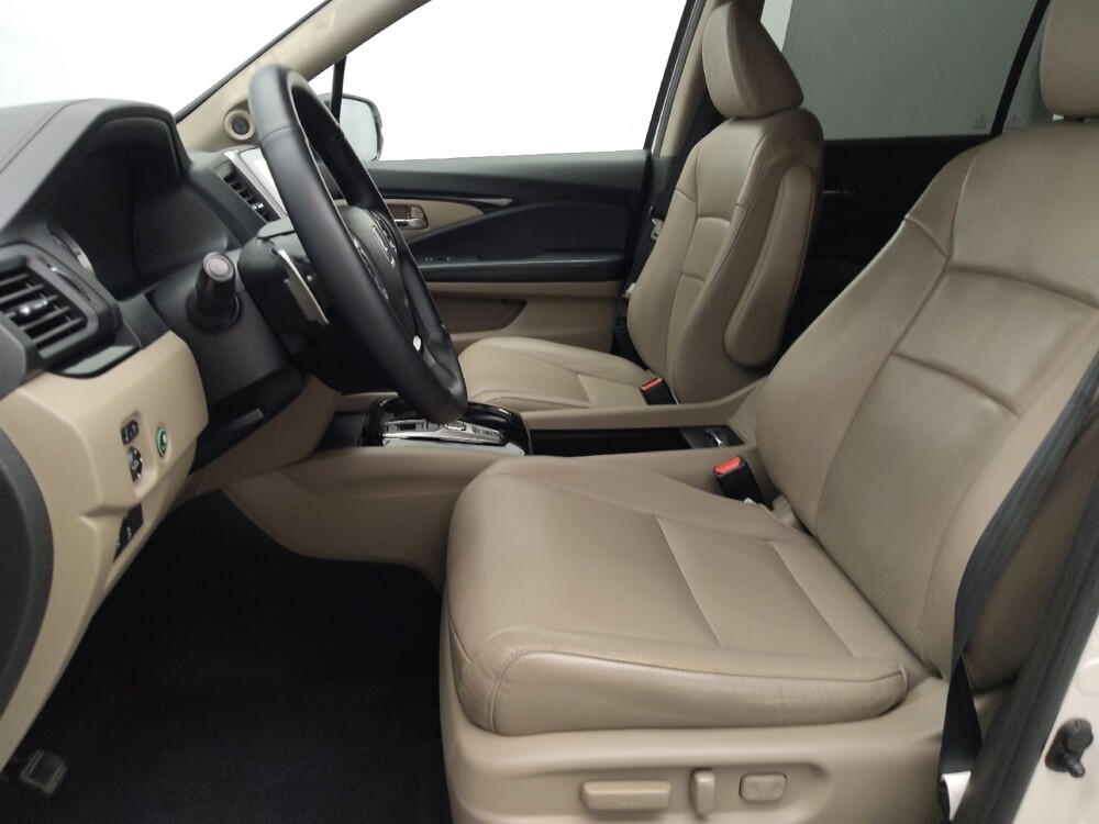 2018 Honda Pilot in Gainesville, FL 32609 - 18137077 17