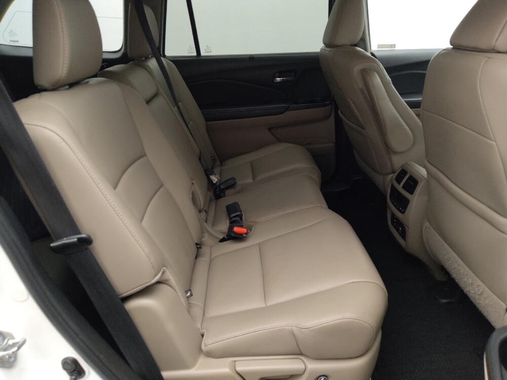 2018 Honda Pilot in Gainesville, FL 32609 - 18137077 19