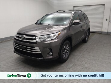 2019 Toyota Highlander in Midlothian, IL 60445