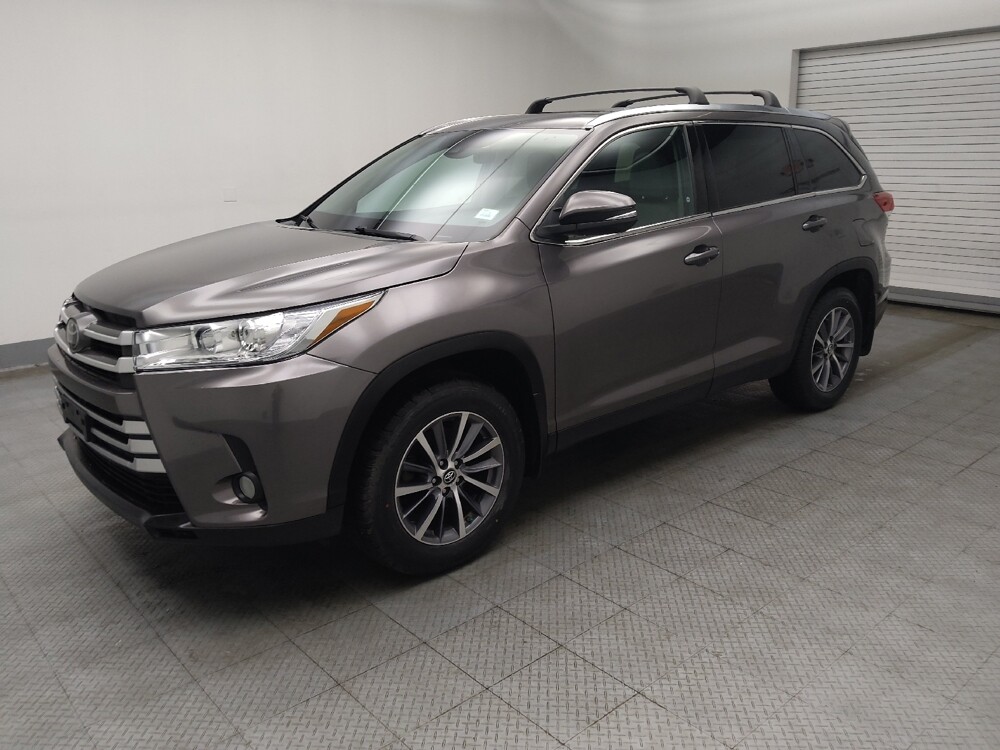 2019 Toyota Highlander in Midlothian, IL 60445 - 18137080 2