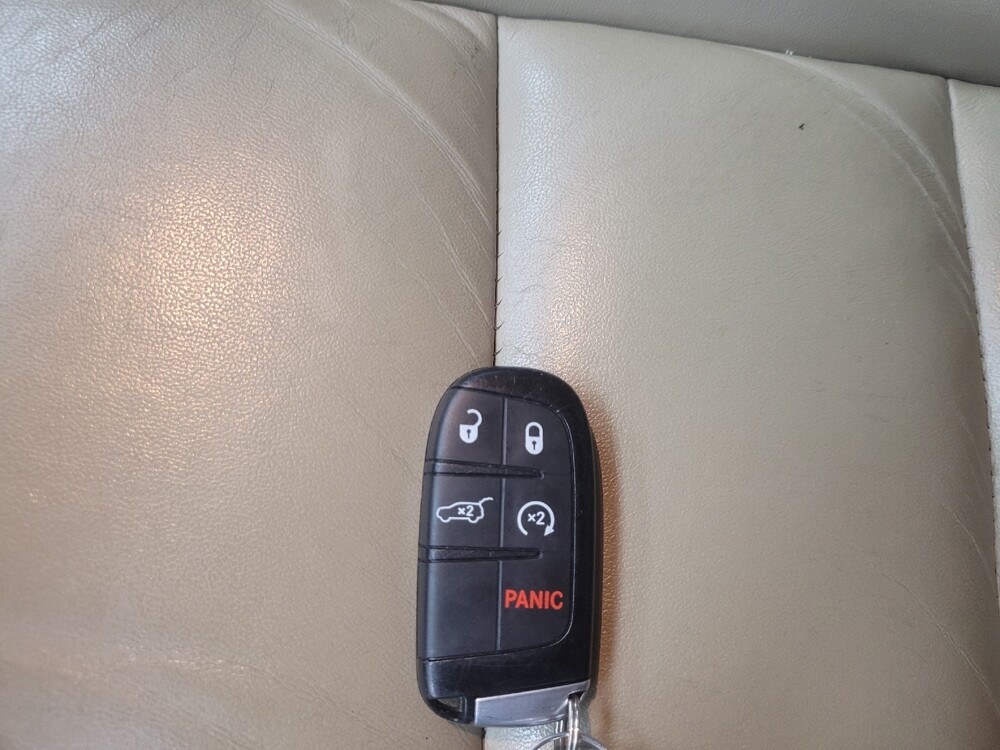 2019 Jeep Grand Cherokee in Highland, IN 46322 - 18137082 32