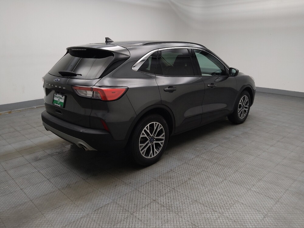 2020 Ford Escape in Midlothian, IL 60445 - 18137083 10