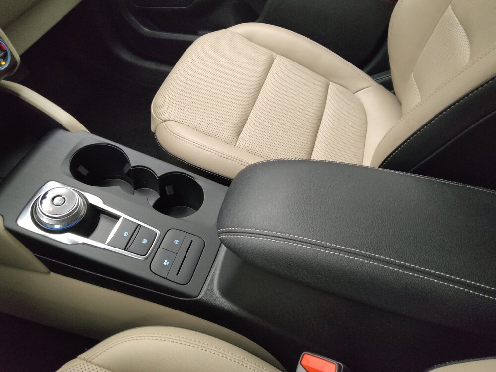 2020 Ford Escape in Midlothian, IL 60445 - 18137083 26