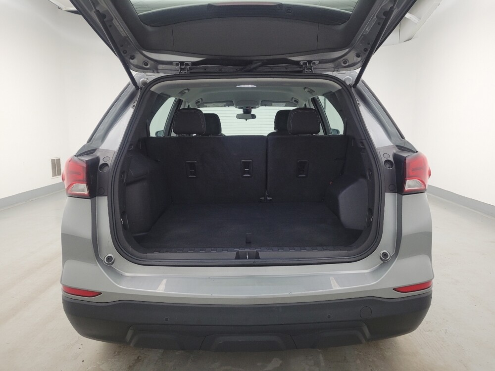 2023 Chevrolet Equinox in Maple Heights, OH 44137 - 18137087 29