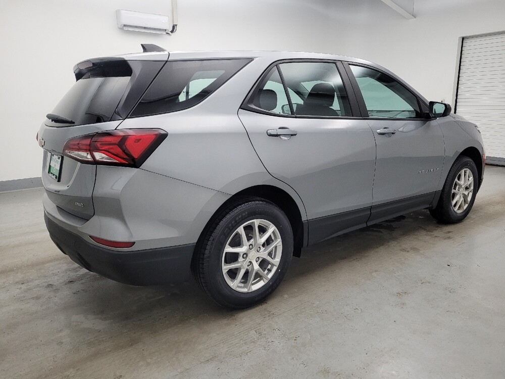 2023 Chevrolet Equinox in Maple Heights, OH 44137 - 18137087 10