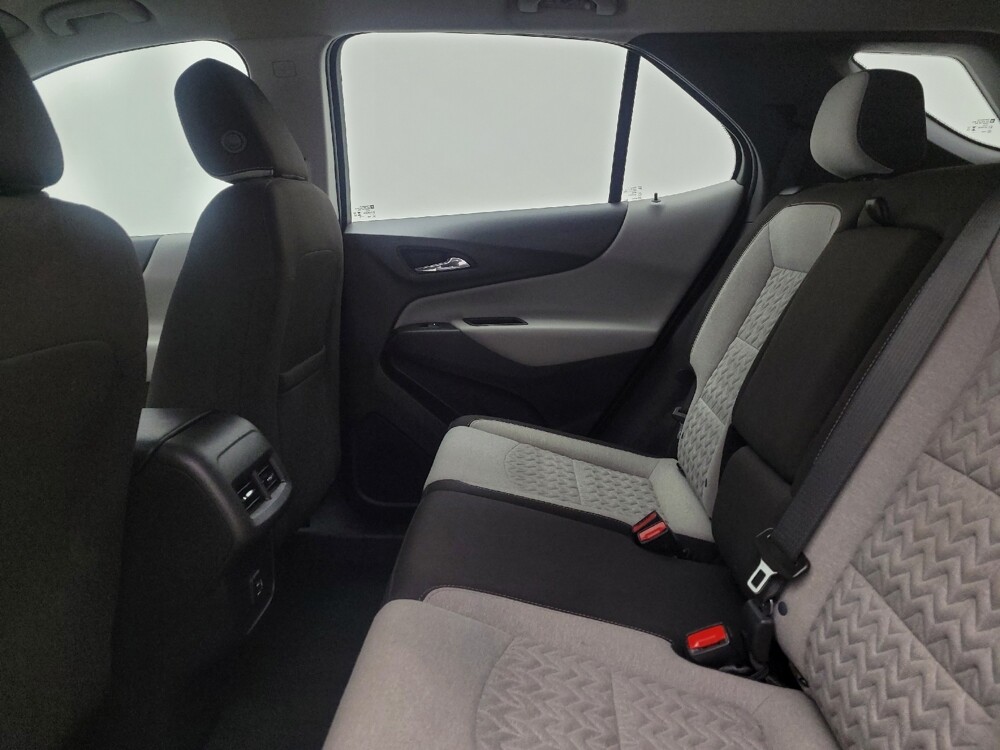 2023 Chevrolet Equinox in Maple Heights, OH 44137 - 18137087 18