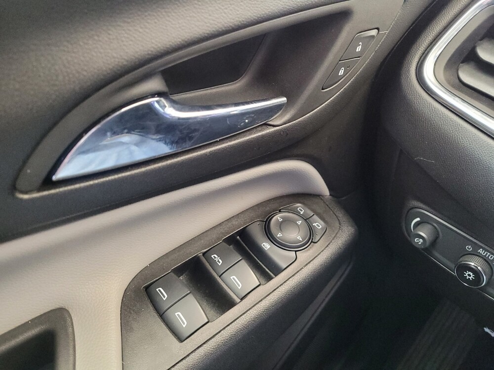 2023 Chevrolet Equinox in Maple Heights, OH 44137 - 18137087 27