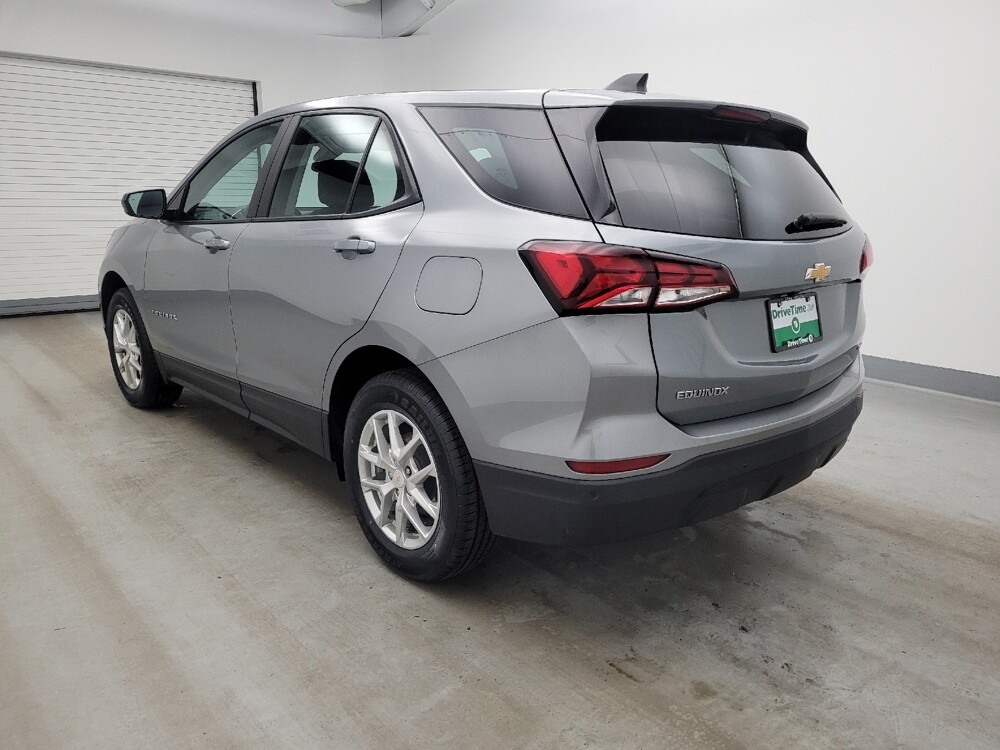 2023 Chevrolet Equinox in Maple Heights, OH 44137 - 18137087 5