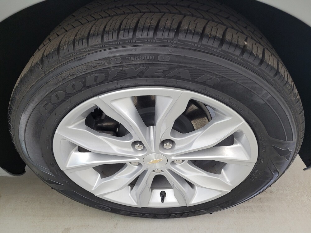 2023 Chevrolet Malibu in Maple Heights, OH 44137 - 18137088 31