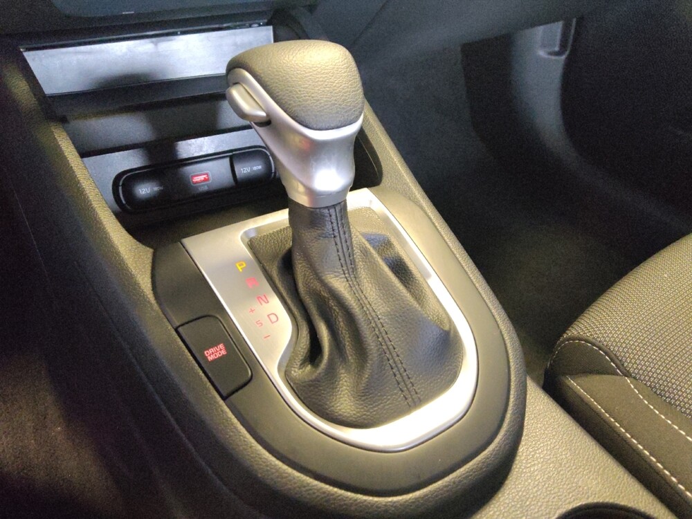 2023 Kia Forte in Phoenix, AZ 85022 - 18137092 26