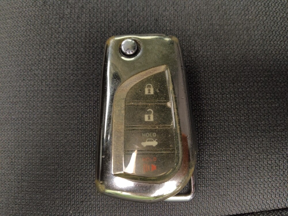 2021 Toyota Corolla in Lakewood, CO 80215 - 18137096 32