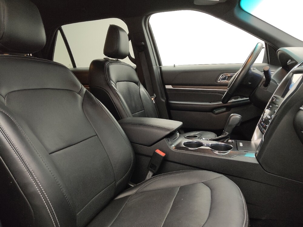 2019 Ford Explorer in Lakewood, CO 80215 - 18137103 21