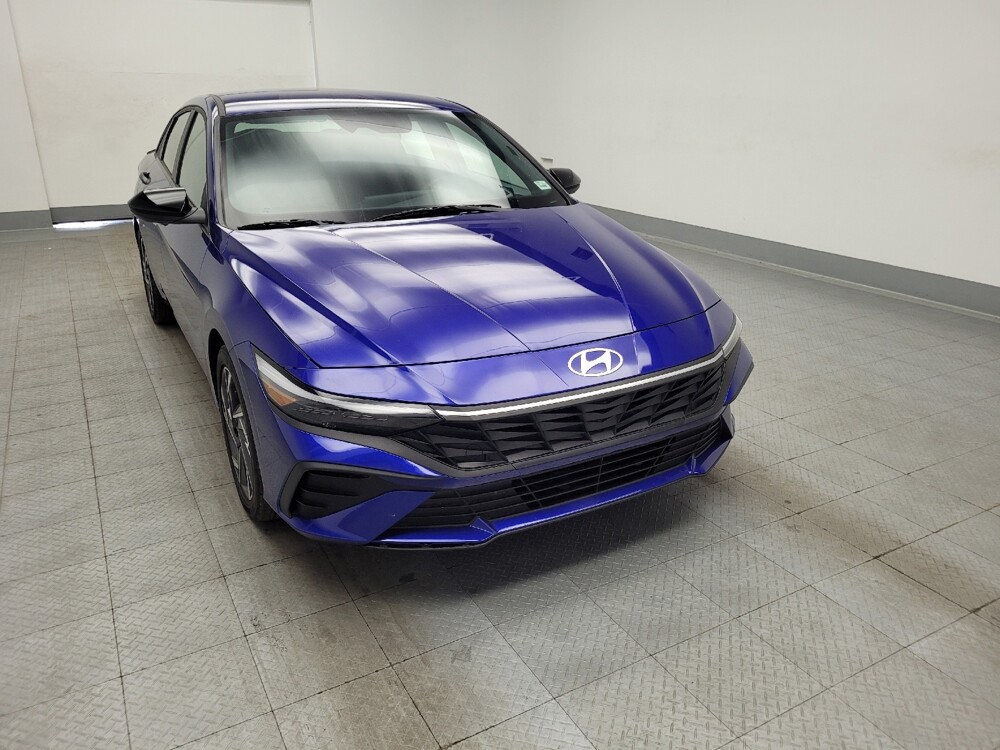 2025 Hyundai Elantra in Antioch, TN 37013 - 18137104 14