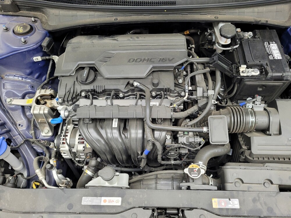 2025 Hyundai Elantra in Antioch, TN 37013 - 18137104 30
