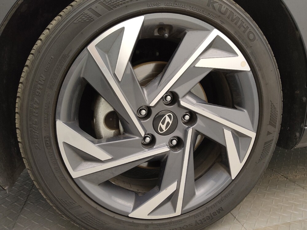 2025 Hyundai Elantra in Denver, CO 80012 - 18137106 31