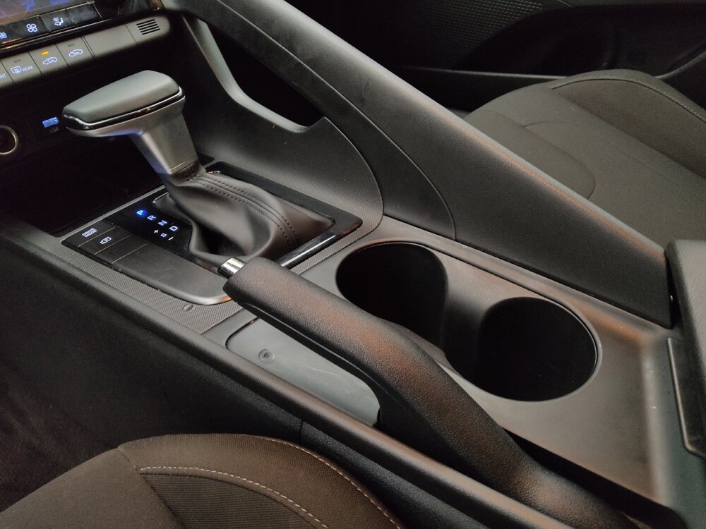 2025 Hyundai Elantra in Denver, CO 80012 - 18137106 26