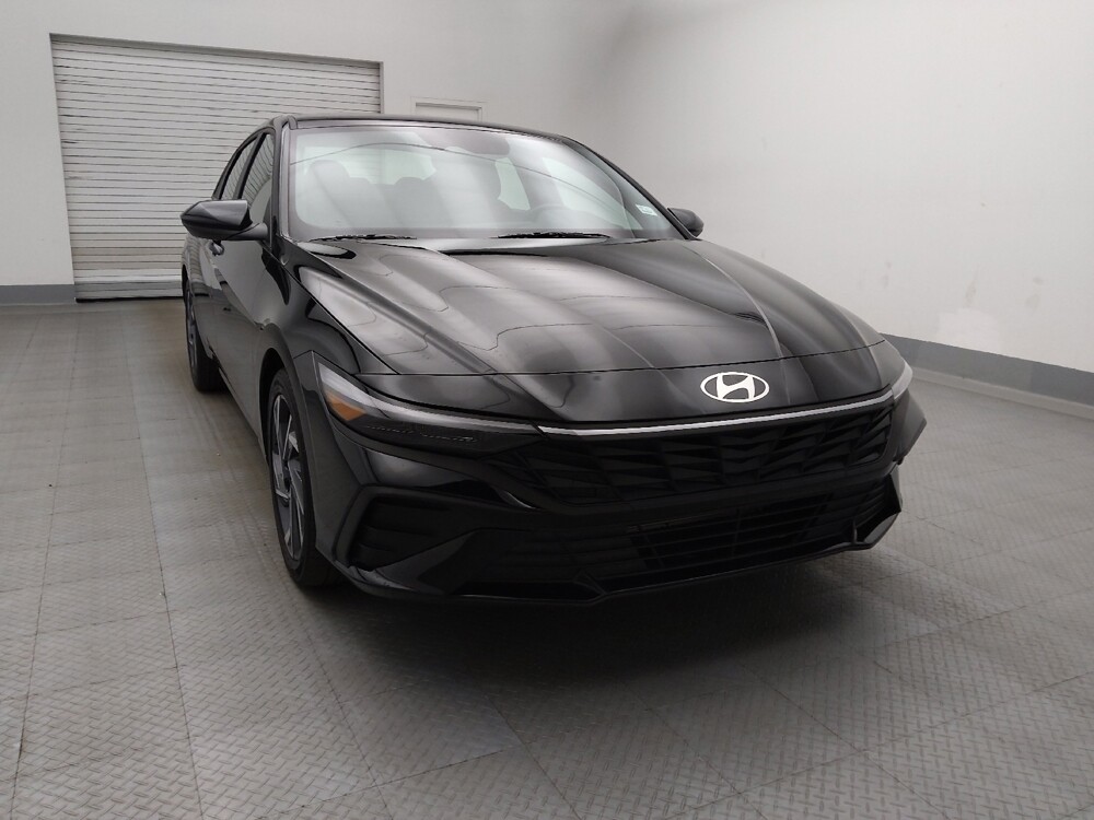 2025 Hyundai Elantra in Denver, CO 80012 - 18137106 14