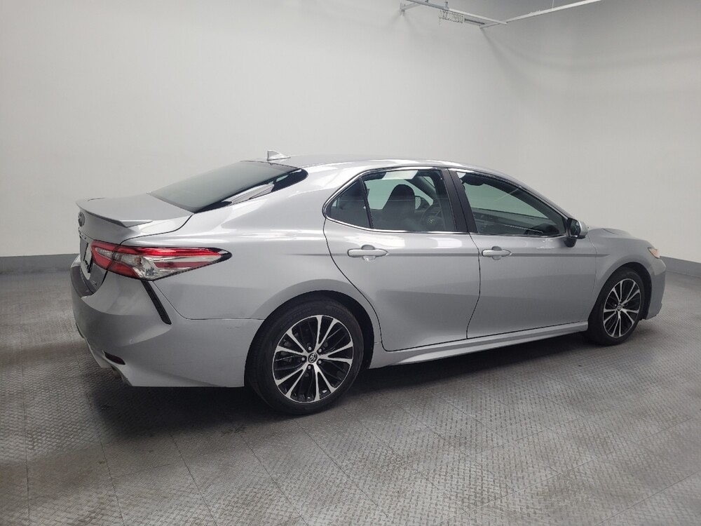 2019 Toyota Camry in Las Vegas, NV 89102 - 18137107 10