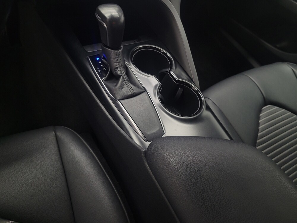 2019 Toyota Camry in Las Vegas, NV 89102 - 18137107 26
