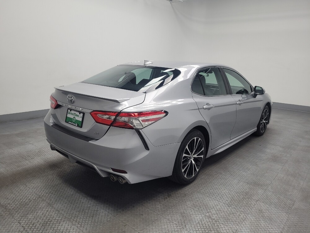 2019 Toyota Camry in Las Vegas, NV 89102 - 18137107 9