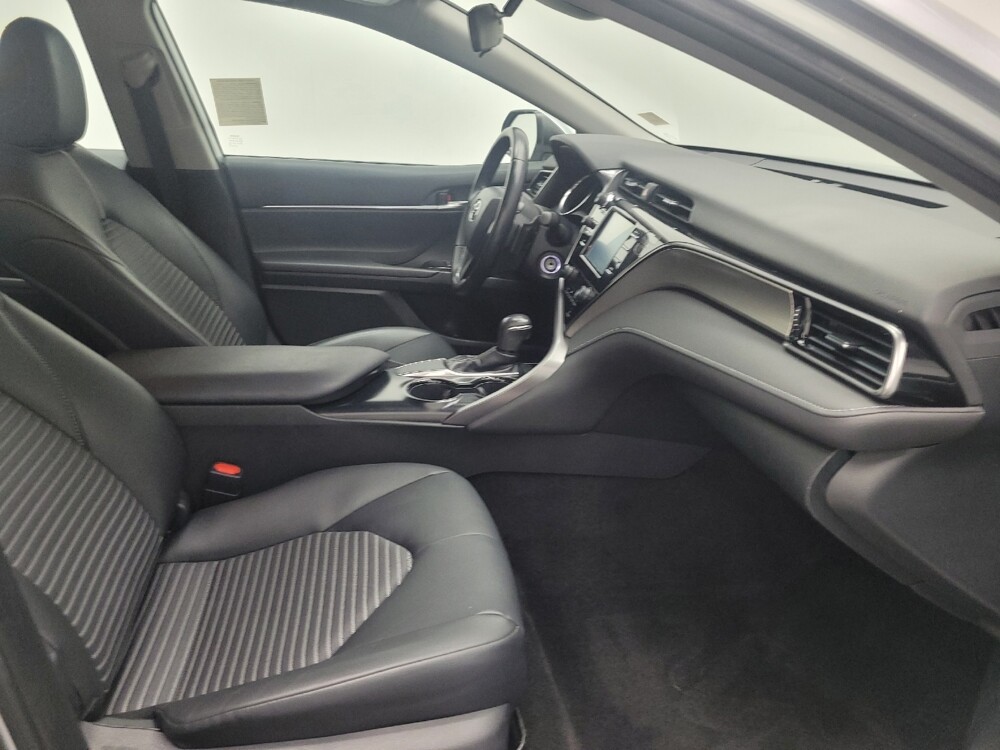 2019 Toyota Camry in Las Vegas, NV 89102 - 18137107 21