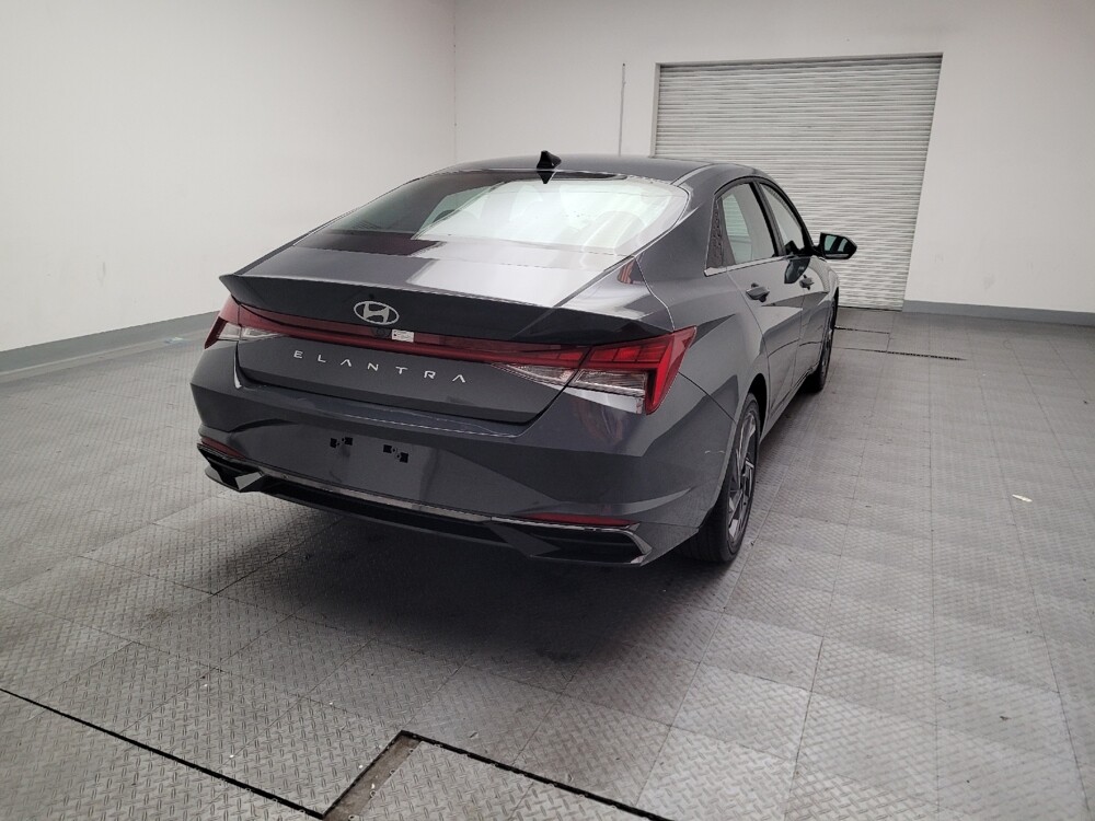 2025 Hyundai Elantra in Riverside, CA 92504 - 18137110 8