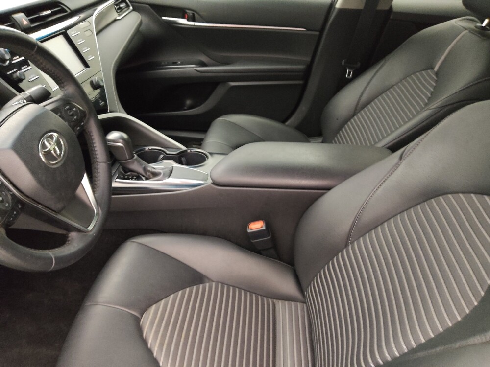 2018 Toyota Camry in Macon, GA 31210 - 18137113 17