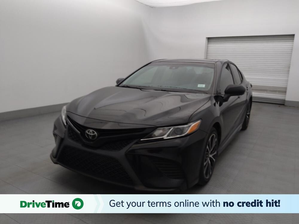 2018 Toyota Camry in Macon, GA 31210 - 18137113