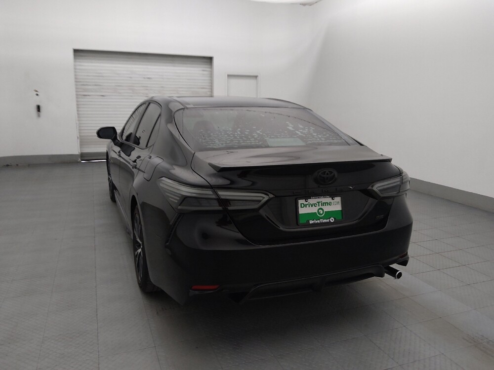 2018 Toyota Camry in Macon, GA 31210 - 18137113 5