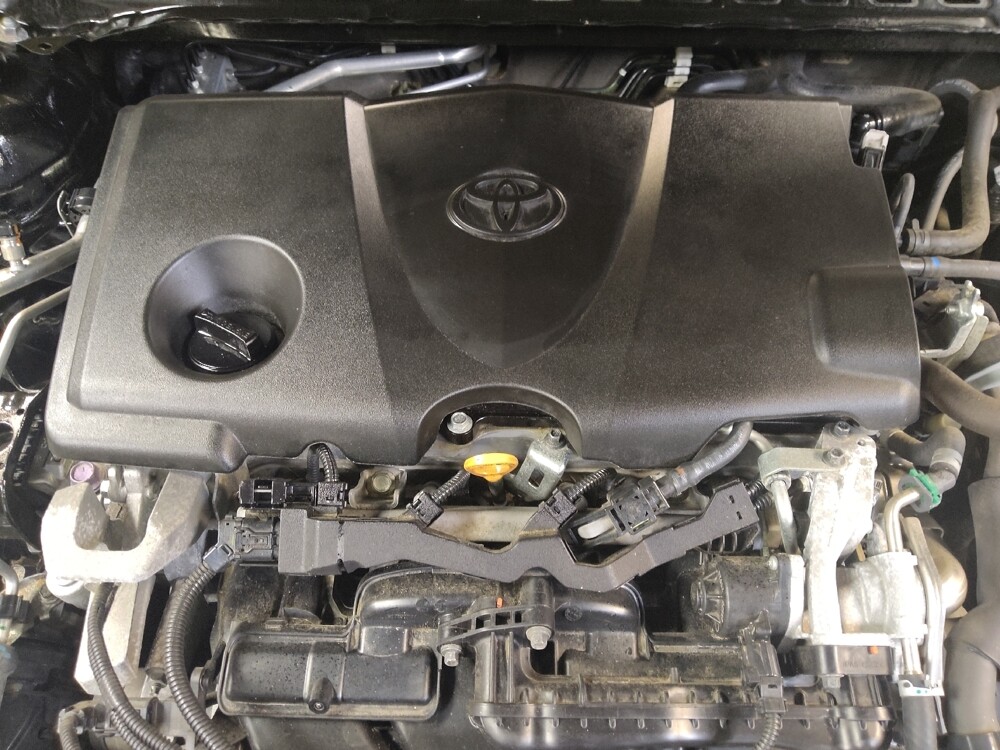 2018 Toyota Camry in Macon, GA 31210 - 18137113 30