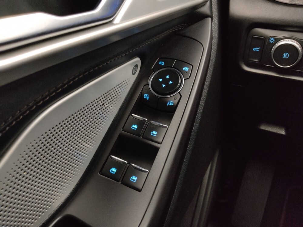 2020 Ford Explorer in St. Louis, MO 63136 - 18137122 27