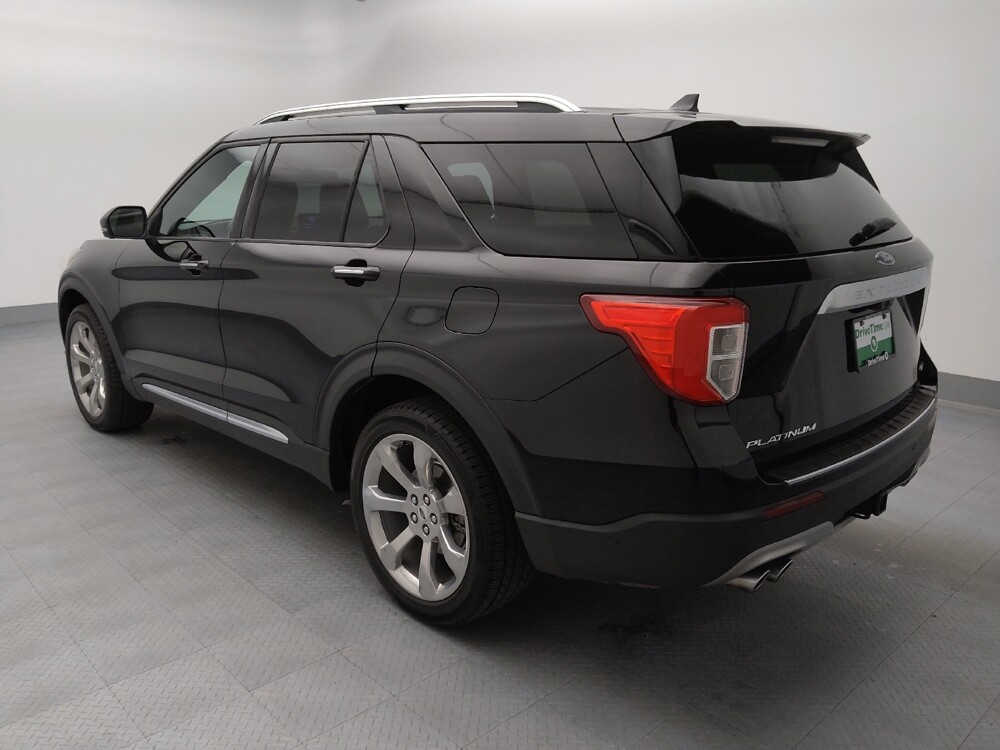 2020 Ford Explorer in St. Louis, MO 63136 - 18137122 3