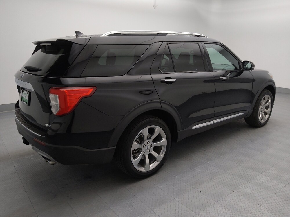 2020 Ford Explorer in St. Louis, MO 63136 - 18137122 10