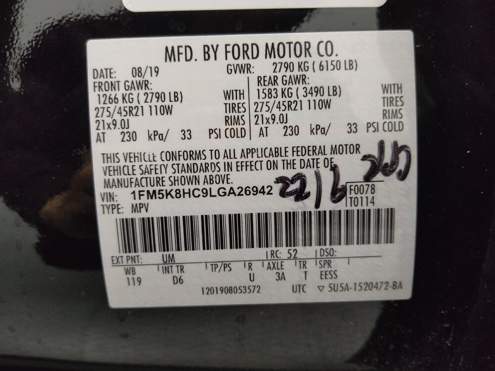 2020 Ford Explorer in St. Louis, MO 63136 - 18137122 33