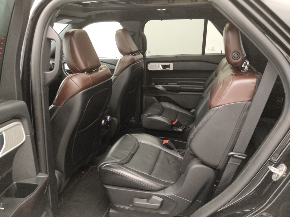 2020 Ford Explorer in St. Louis, MO 63136 - 18137122 18