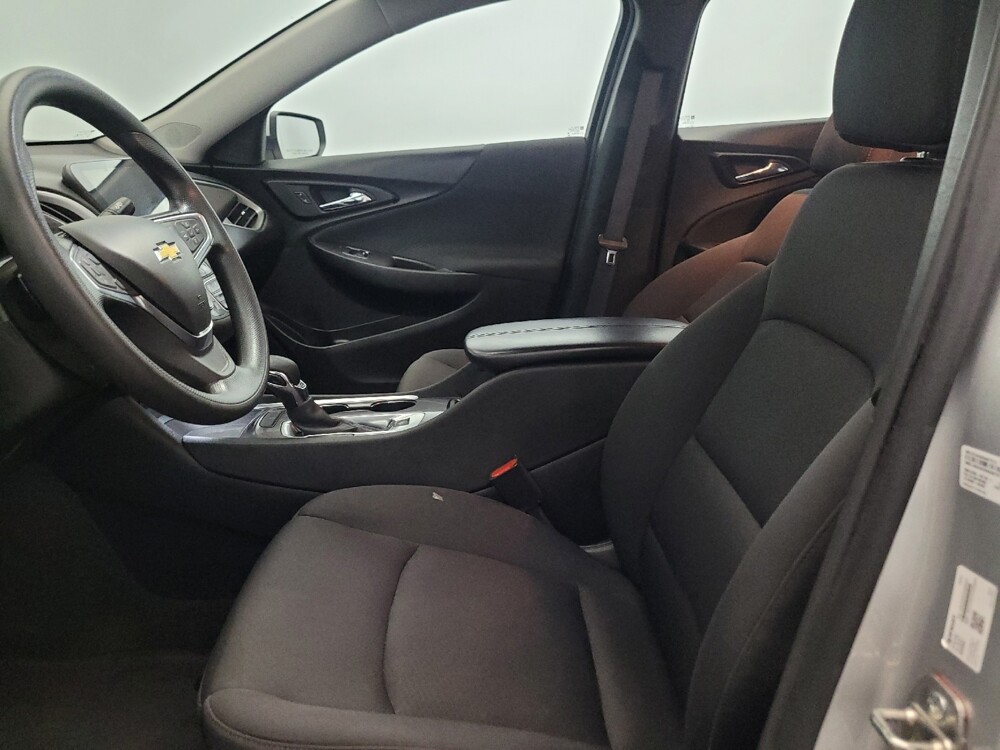 2022 Chevrolet Malibu in Chesapeake, VA 23320 - 18137123 17