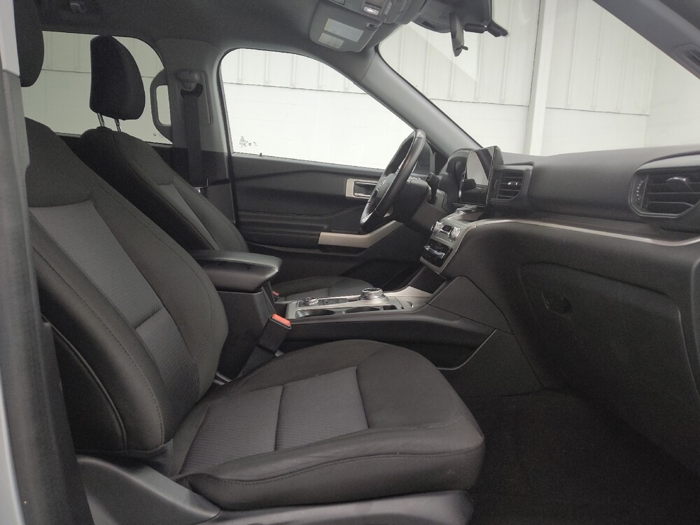 2022 Ford Explorer in St. Louis, MO 63136 - 18137128 21