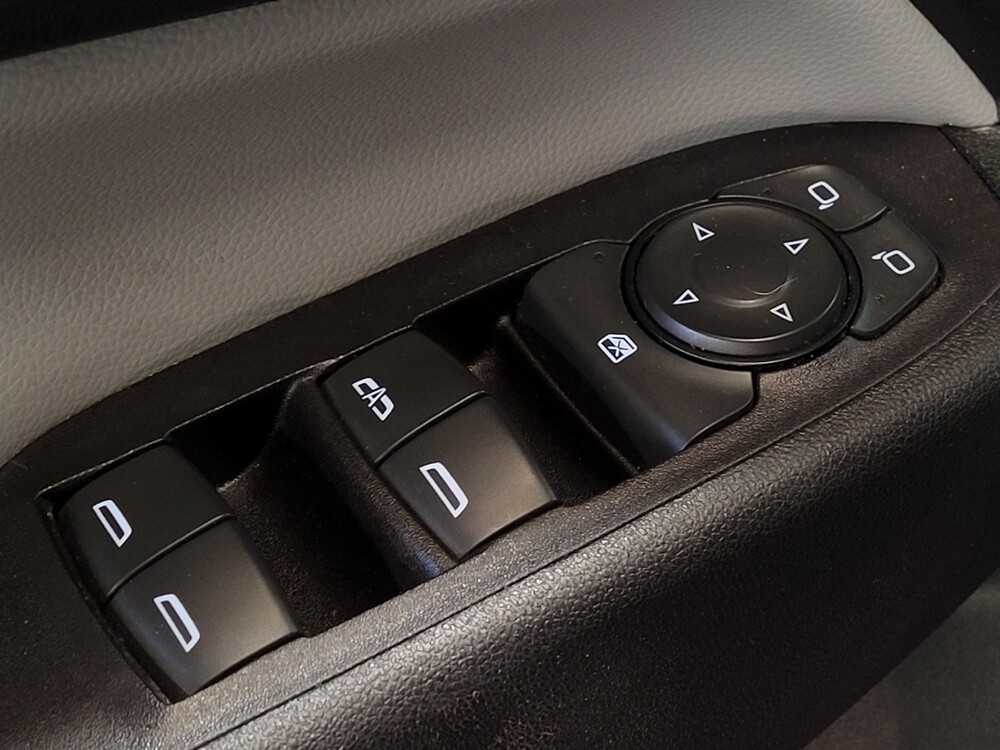 2020 Chevrolet Equinox in Jacksonville, FL 32210 - 18137134 27