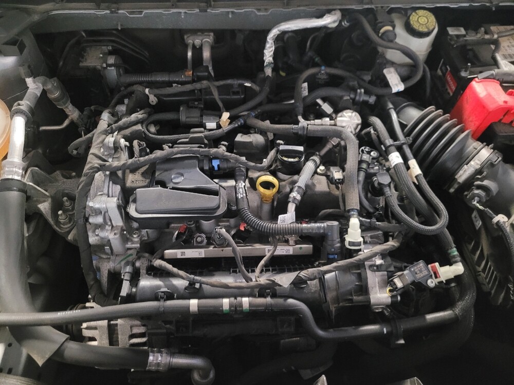2021 Ford Escape in Glendale, AZ 85301 - 18137136 30