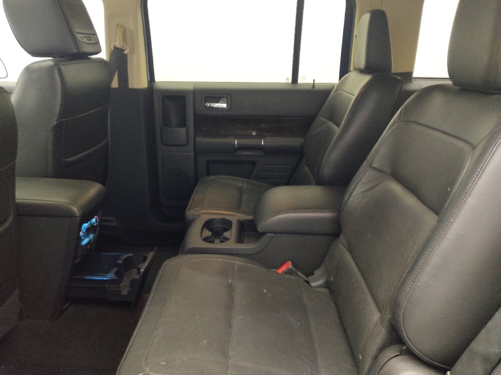 2014 Ford Flex in Miami, FL 33157 - 18137139 18