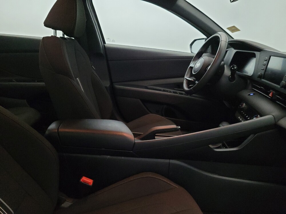 2025 Hyundai Elantra in Richmond, VA 23235 - 18137140 21