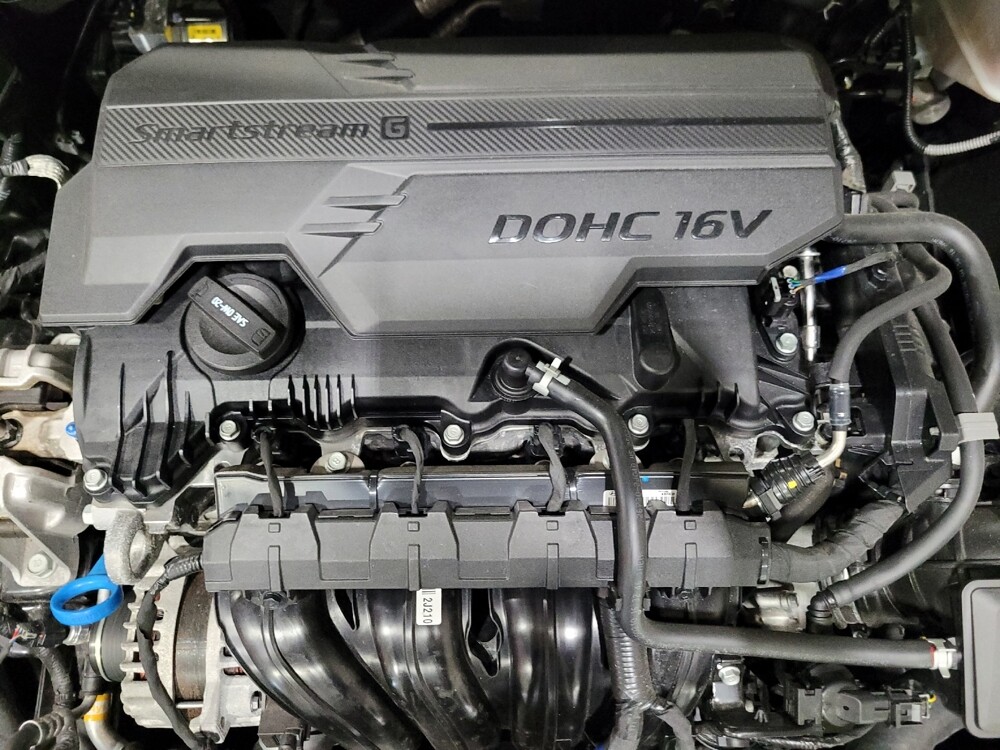 2025 Hyundai Elantra in Richmond, VA 23235 - 18137140 30