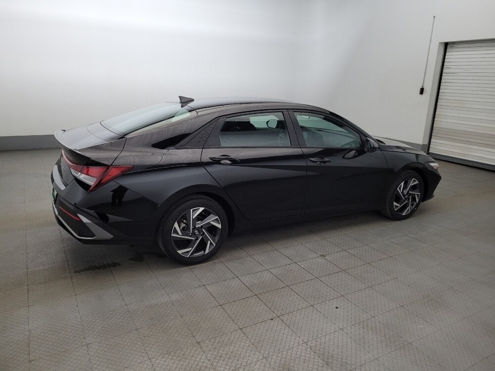 2025 Hyundai Elantra in Richmond, VA 23235 - 18137140 10