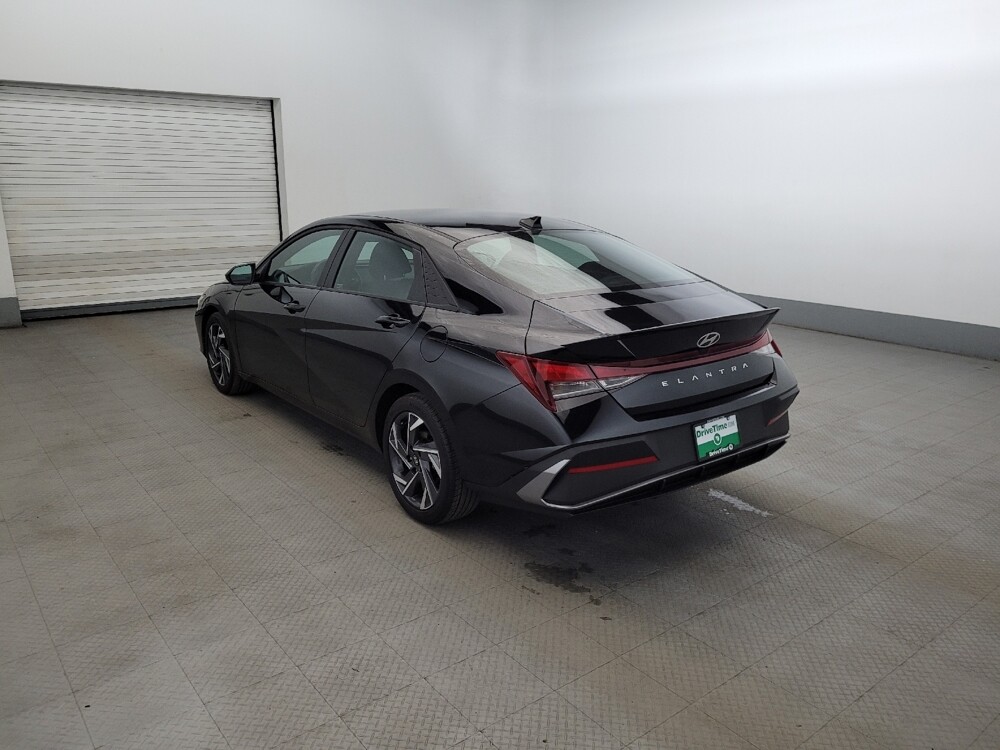 2025 Hyundai Elantra in Richmond, VA 23235 - 18137140 5
