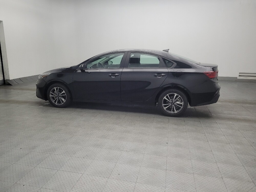 2024 Kia Forte in Knoxville, TN 37923 - 18137143 3
