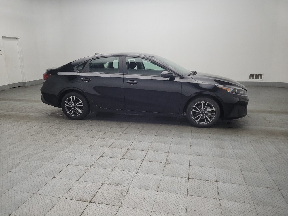 2024 Kia Forte in Knoxville, TN 37923 - 18137143 11