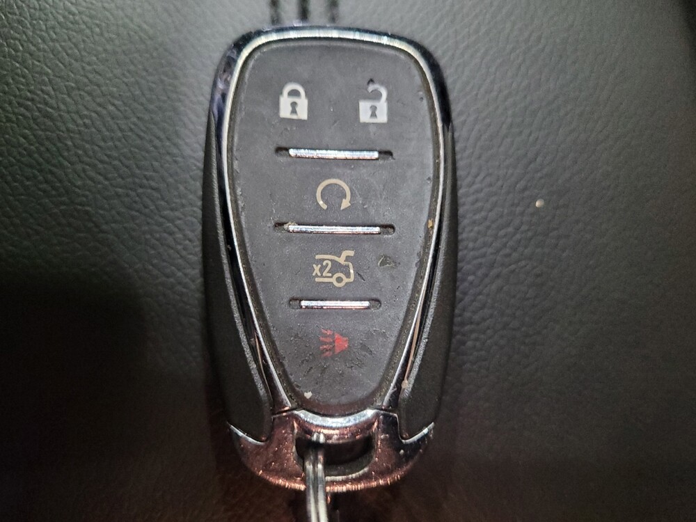 2018 Chevrolet Malibu in New Castle, DE 19720 - 18137148 32